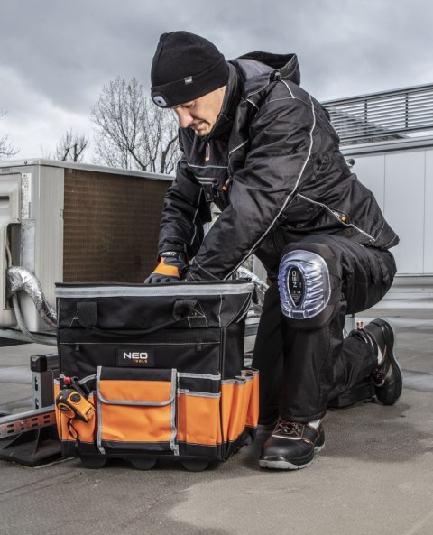 Czapka z latarką